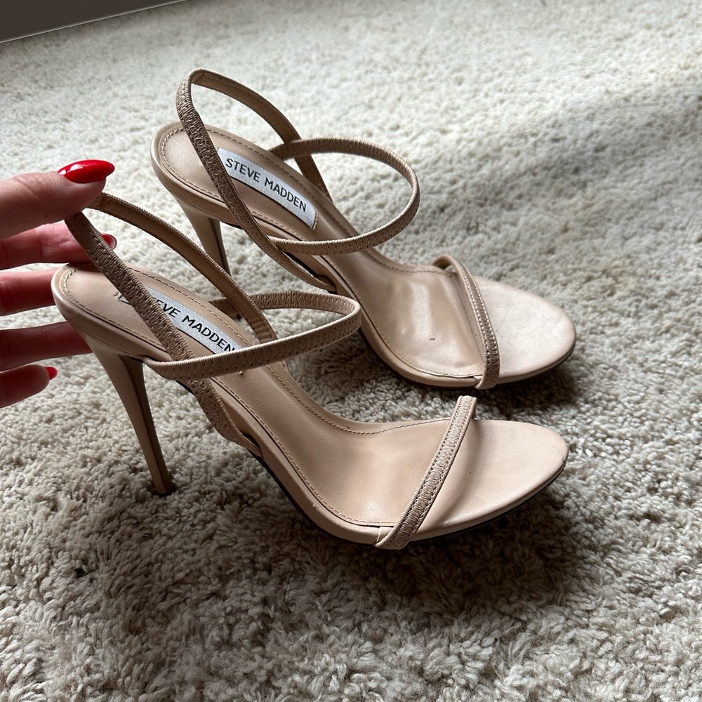 Steve Madden strappy heels tan